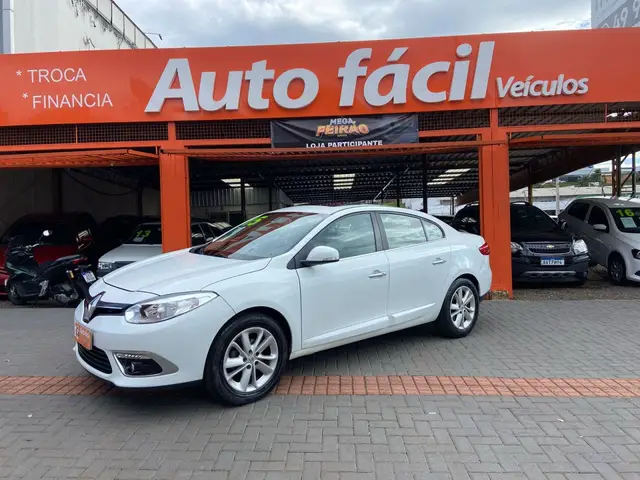 Carro Renault Fluence 2015 2.0 16V Privilege X-Tronic (Flex)