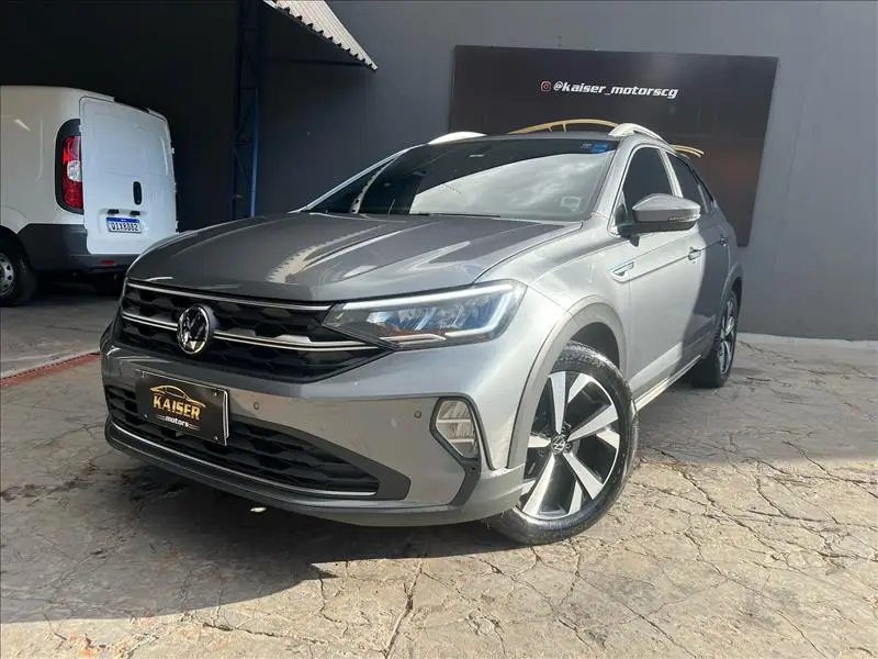 Volkswagen Highline 200 TSI