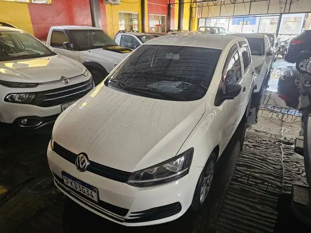 Carro Volkswagen Fox 2017 1.0 MPI Trendline (Flex)