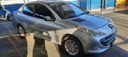 207 Sedan 207 Passion XS 1.6 16V (flex) (aut)