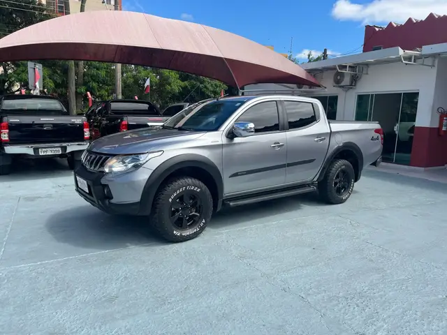 Carro Mitsubishi L200 Triton Sport 2021 Sport 2.4 DID-H HPE 4WD (Aut)