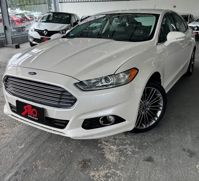 Ford Fusion 2.0 EcoBoost Titanium FWD (Aut)