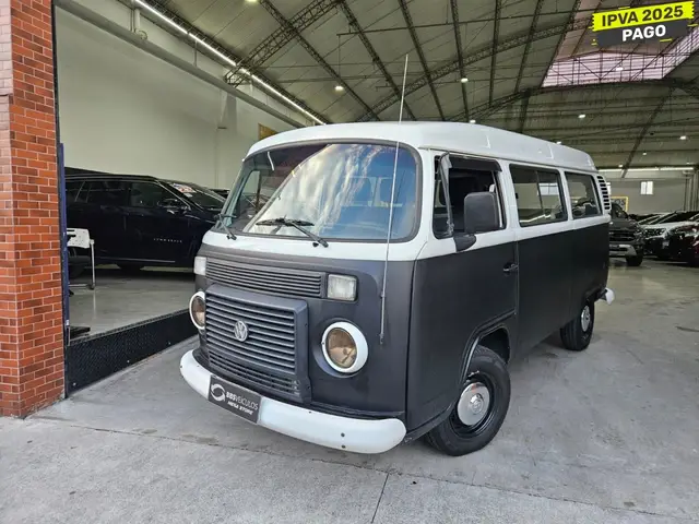 Carro Volkswagen Kombi Furgão 2009 1.4 (Flex)