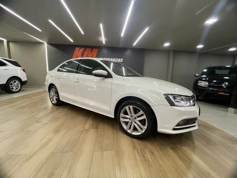 Volkswagen Jetta 2.0 TSI Highline DSG