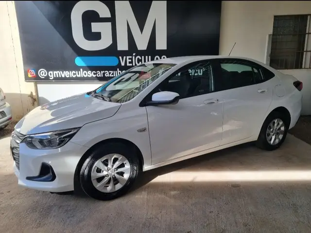 Carro Chevrolet Onix Plus 2020 1.0 LTZ Turbo Flex (Aut)