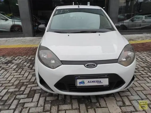 Carro Ford Fiesta Sedan 2013 1.0 (Flex)