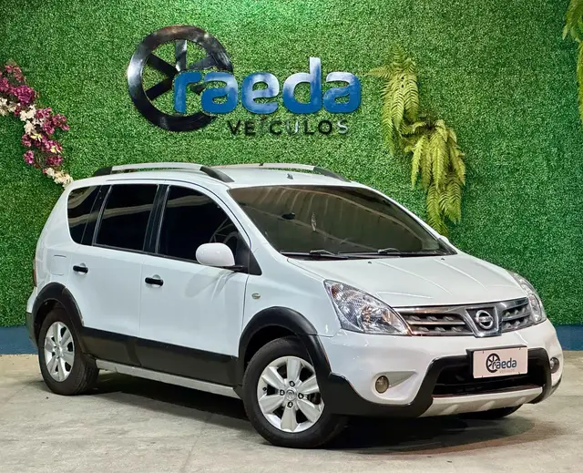 Carro Nissan Livina 2013 X-Gear SL 1.8 16V (flex) (aut)