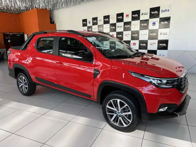 Carro Fiat Strada 2024 Volcano 1.3 Cabine Dupla