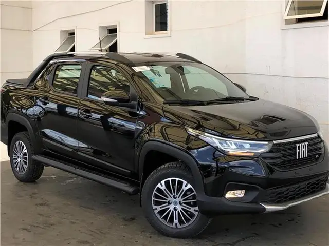 Carro Fiat Strada 2024 Ranch 1.0 Turbo