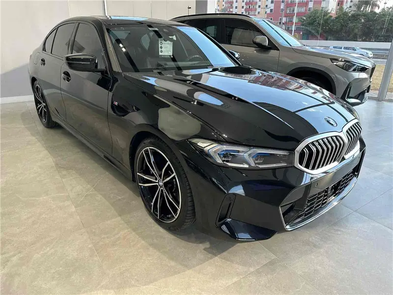 BMW 320i M Sport 2.0 Turbo (Aut.)