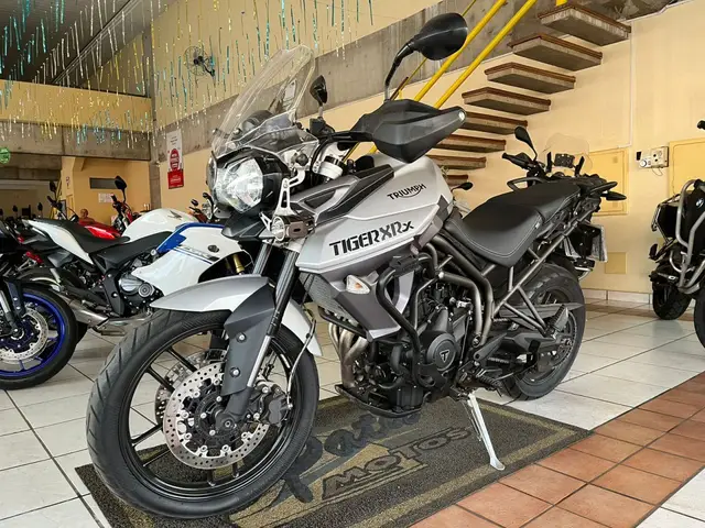 Carro Triumph Tiger 800 2018 800 XRx