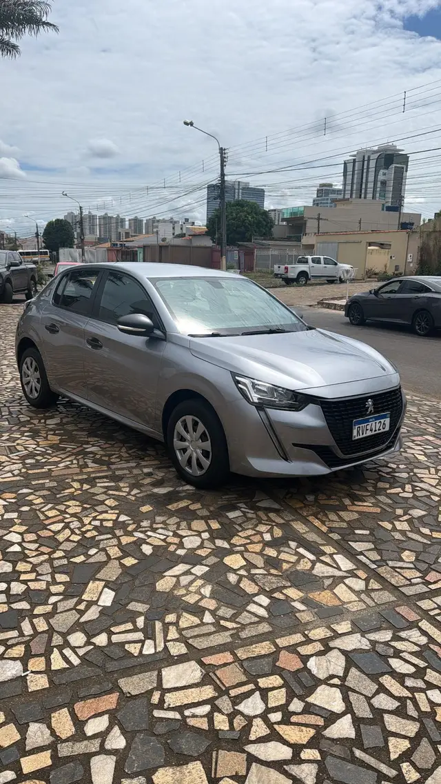 Carro Peugeot 208 2023 Like 1.0 (Flex)