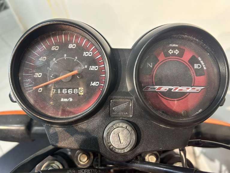 alt=