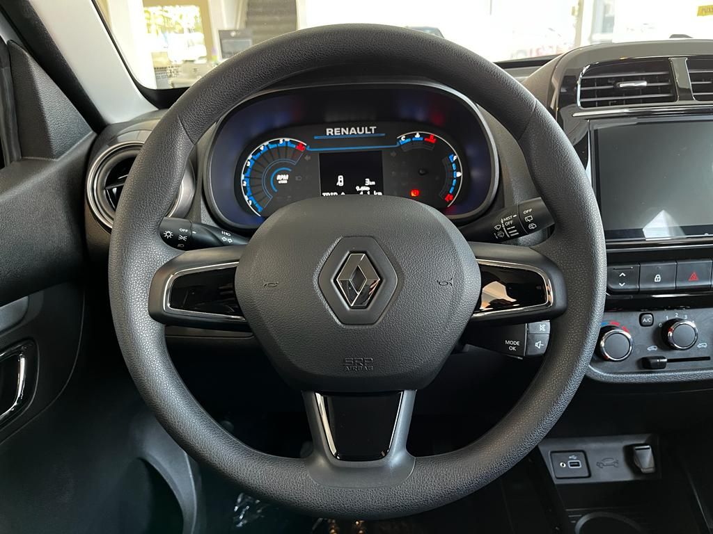 Kwid Outsider 1.0