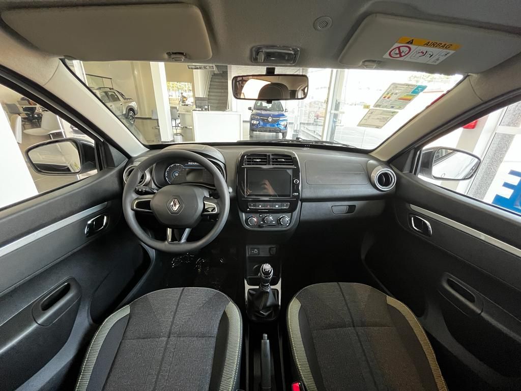 Kwid Outsider 1.0