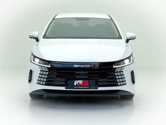 Carro BYD King 2025 DM-i GL