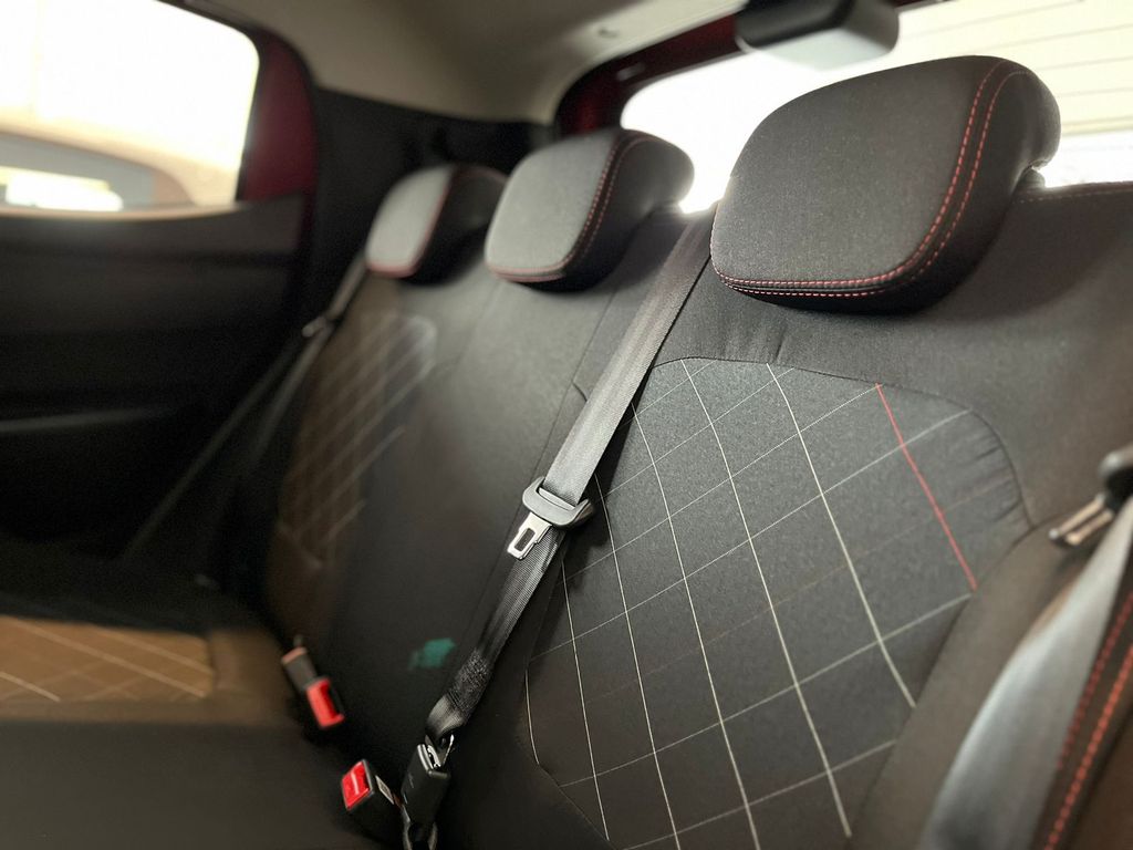 Kwid Zen 1.0