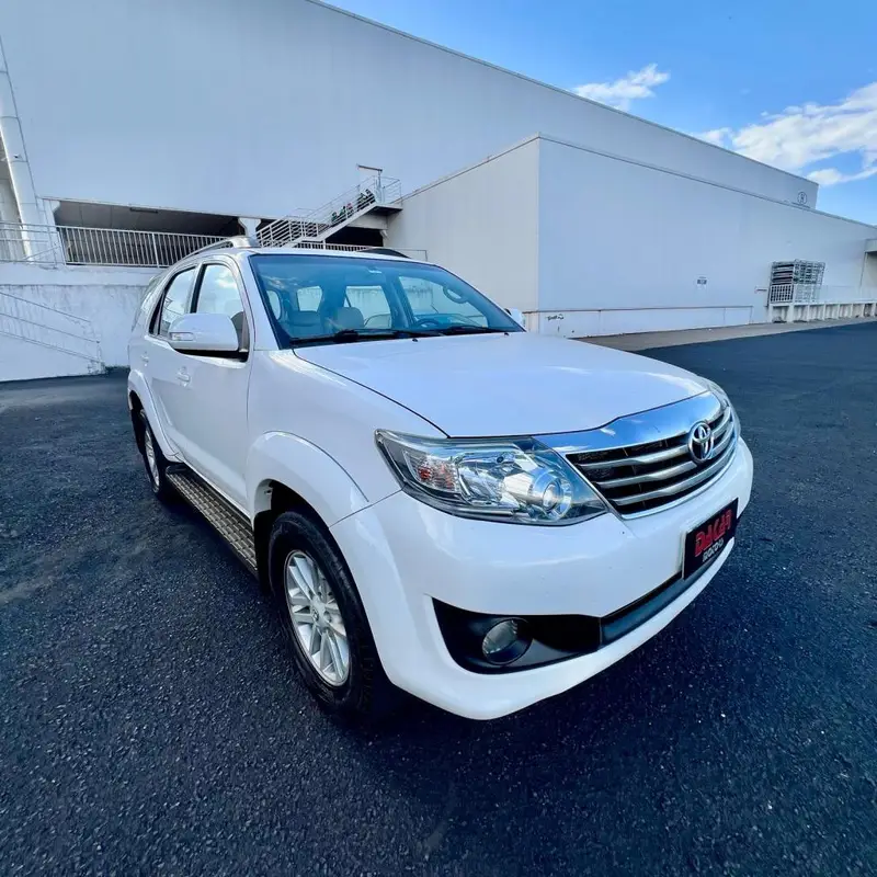 Toyota SW4 SR 4x2 2.7/ 2.7 Flex 16V Aut.