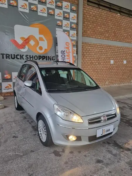 Fiat Idea Essence 1.6 16V E.TorQ (Flex)