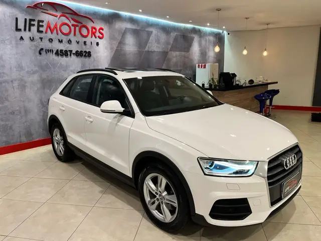Carro Audi Q3 2017 1.4 TFSI Ambiente S Tronic
