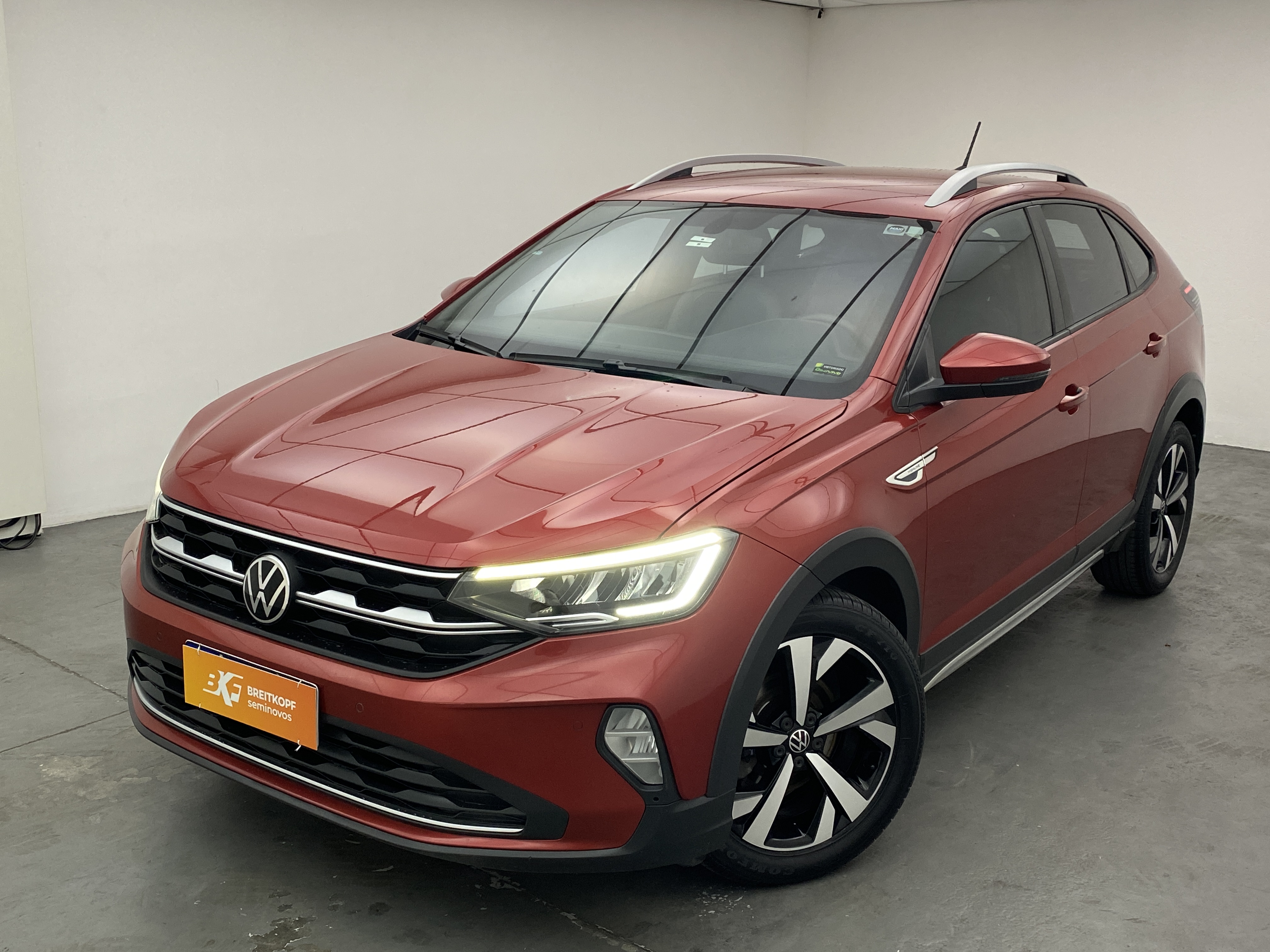 vw - volkswagen highline 1.0 turbo (aut.)