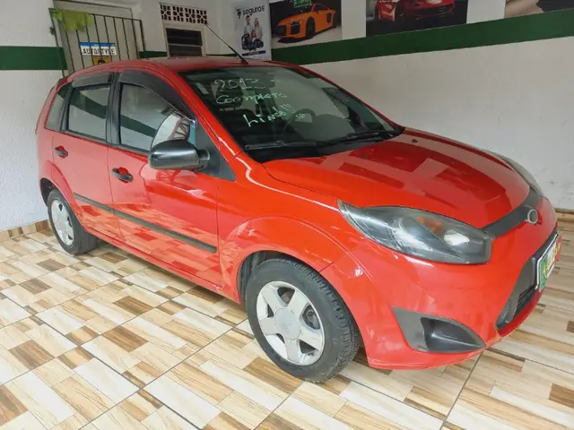 Carro Ford Fiesta Hatch 2013 Rocam 1.0 (Flex)