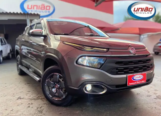 Carro Fiat Toro 2019 Endurance 1.8 AT6 FLEX (Aut)