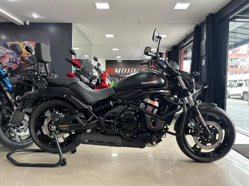 Kawasaki S 650