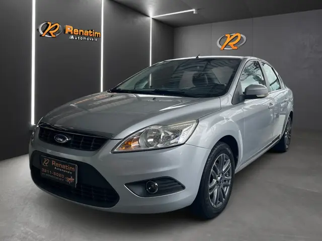 Carro Ford Focus Sedan 2013 GLX 2.0 16V (Flex) (Aut)