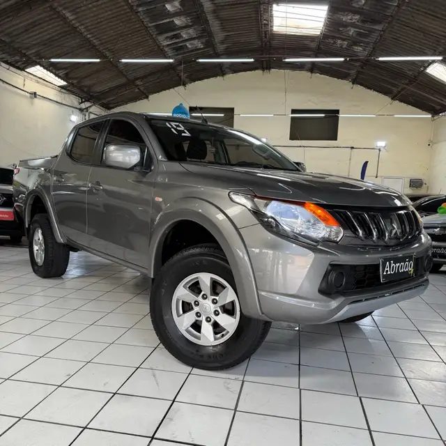 Carro Mitsubishi L200 Triton Sport 2019 Sport 2.4 GLS 4WD (Aut)