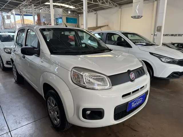 Carro Fiat Uno 2016 Attractive 1.0 (Flex) 4p
