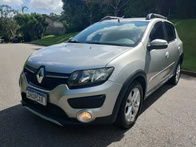 Carro Renault Sandero Stepway 2016 1.6 8V (Flex)