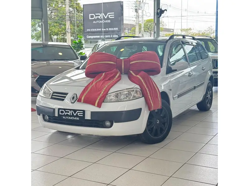 Renault Megane Grand Tour Mégane Grand Tour Dynamique 1.6 16V (flex)