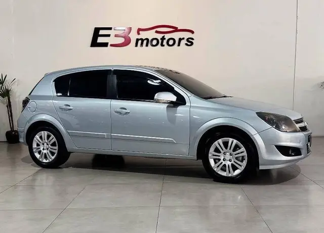 Carro Chevrolet Vectra GT 2010 2.0 8V (Flex)