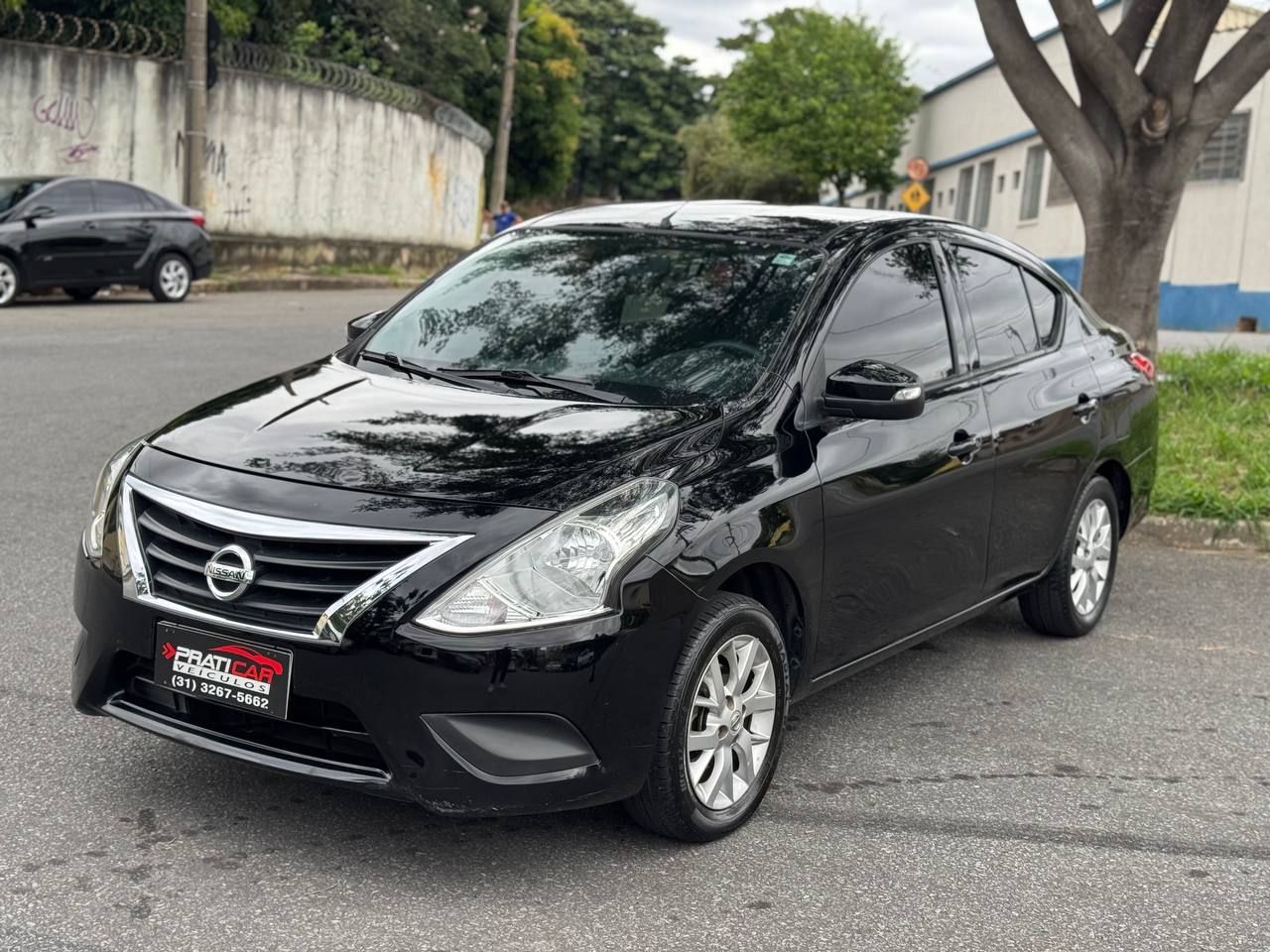 Nissan Versa