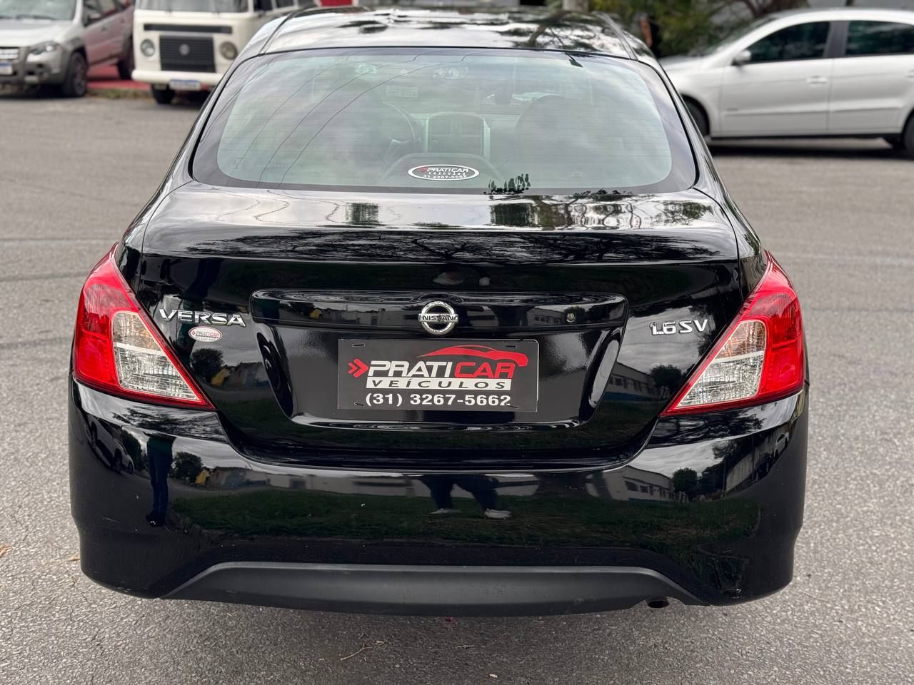 Nissan Versa