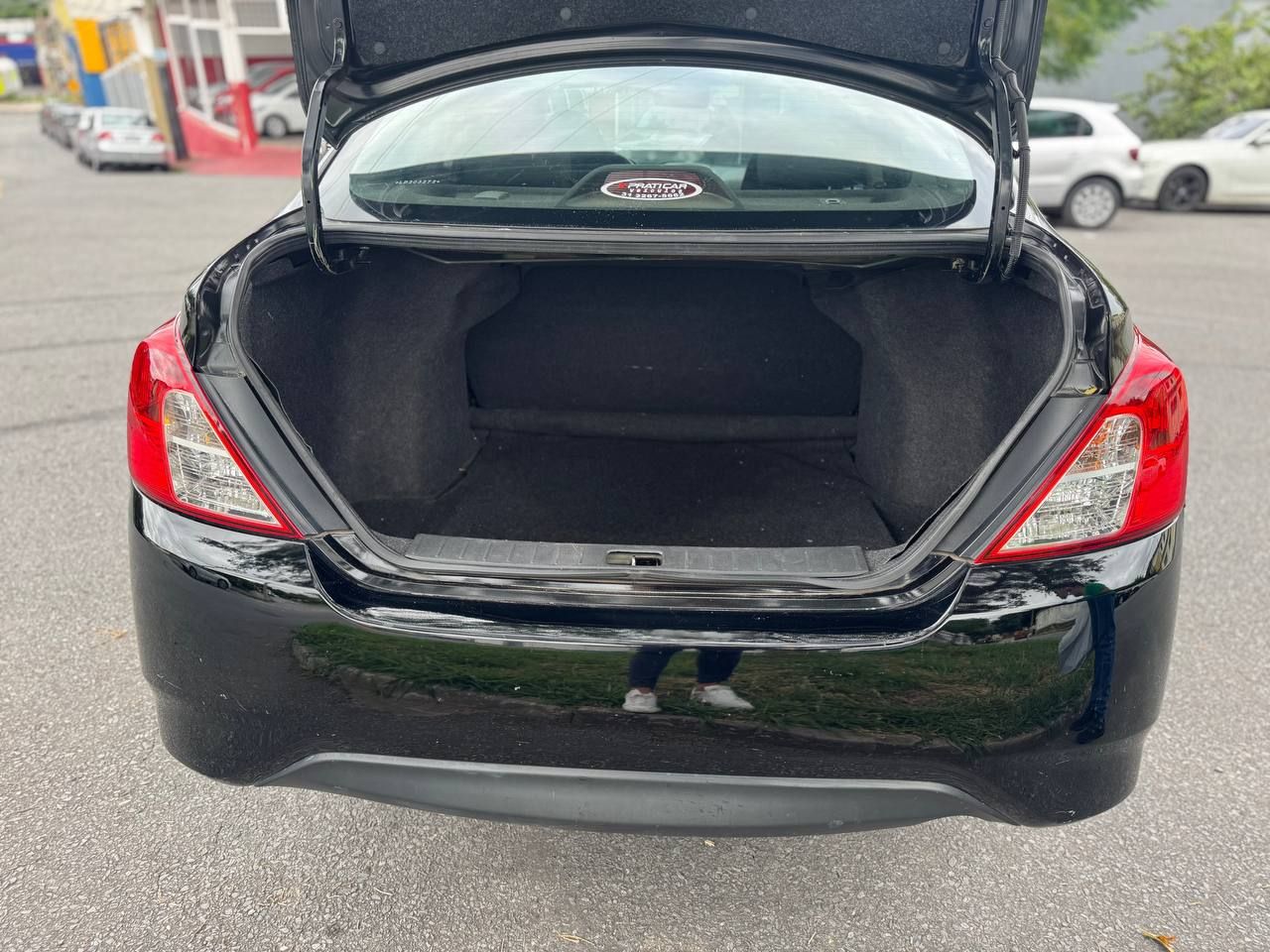 Nissan Versa
