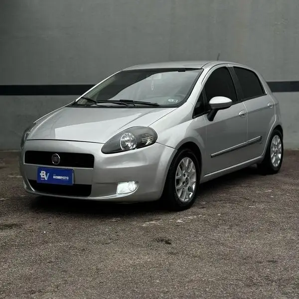 Carro Fiat Punto 2010 HLX 1.8 (Flex)