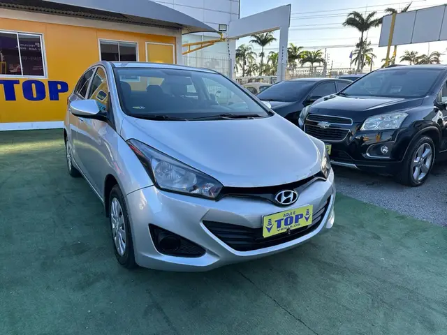 Carro Hyundai HB20S 2014 1.6 Comfort Plus (Flex)