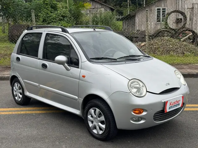 Carro CAOA Chery QQ 2013 1.1 16V