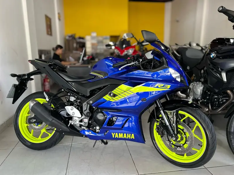 Yamaha YZF R3 (ABS)