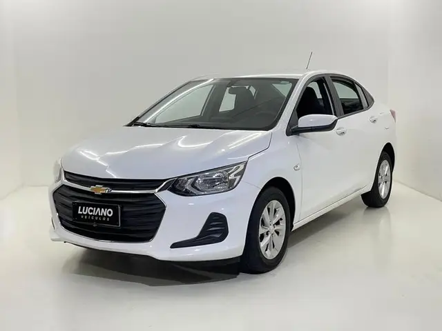 Carro Chevrolet Onix Plus 2023 LT 1.0