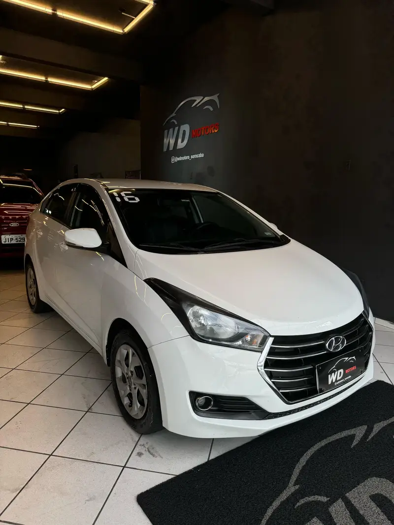 Hyundai HB20S 1.6 Comfort Plus (Flex)