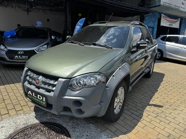 Carro Fiat Strada 2012 Adventure 1.8 16V Dualogic (Flex) (Cabine Dupla)