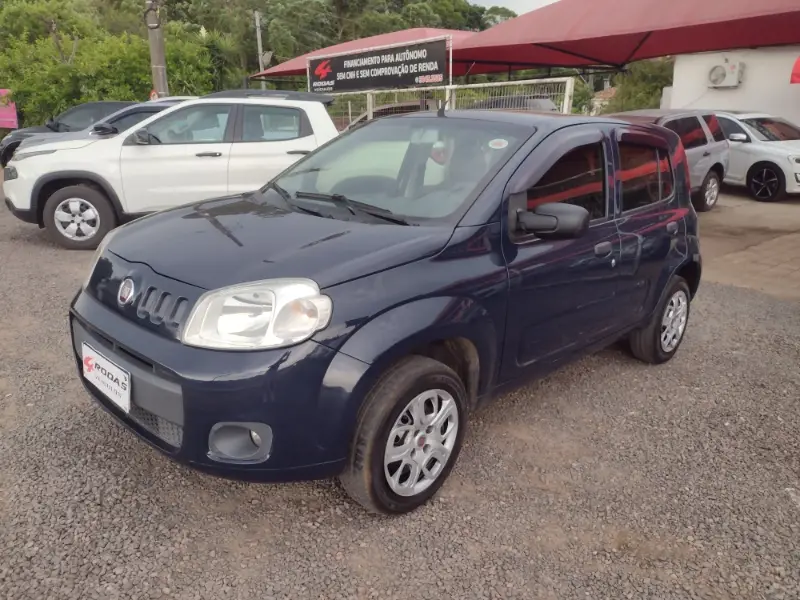 Fiat Uno Vivace 1.0 8V (Flex) 4p