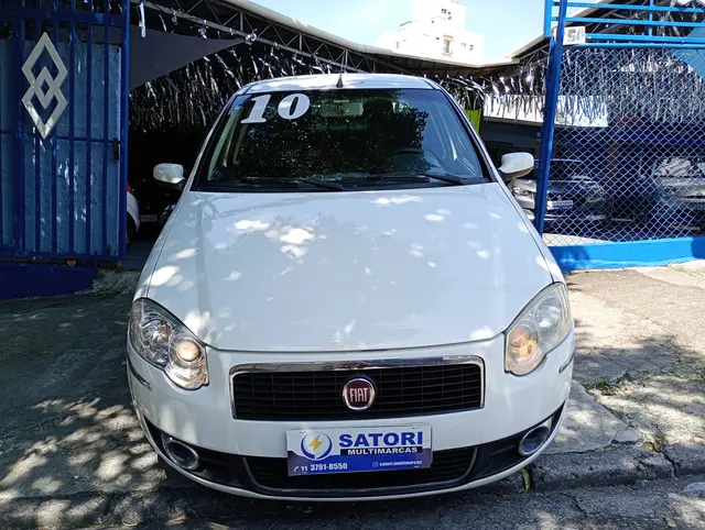 Carro Fiat Siena 2010 ELX 1.4 8V (Tetrafuel)