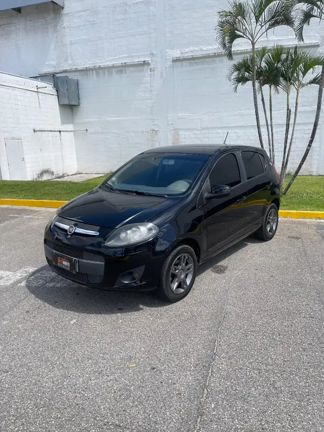 Carro Fiat Palio 2014 Attractive 1.4 8V (Flex)
