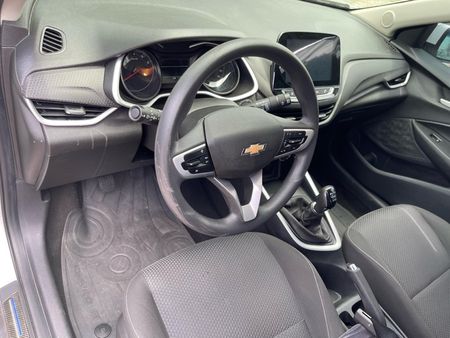 Onix LT 1.0 Turbo