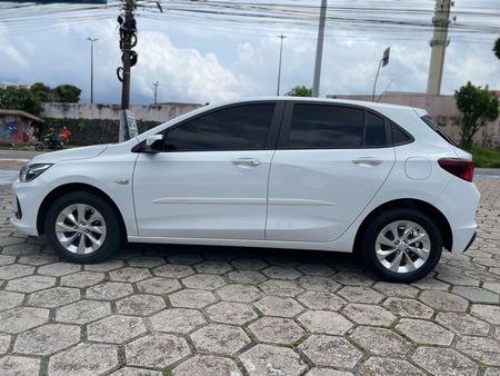 Onix LT 1.0 Turbo