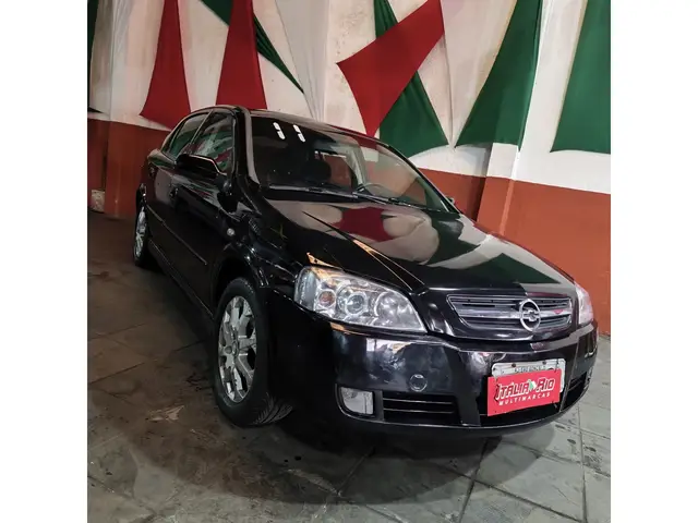 Carro Chevrolet Astra Sedan 2011 Advantage 2.0 (Flex)